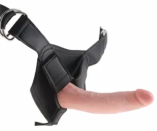 Připínací penis King Cock M (17,8 cm)