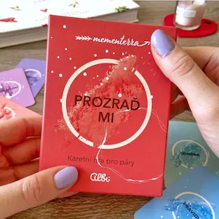 ALBI Prozraď mi – karetní hra