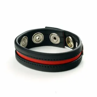 Prowler Red Cock Strap Black/Red, nastavitelný pásek na penis a varlata