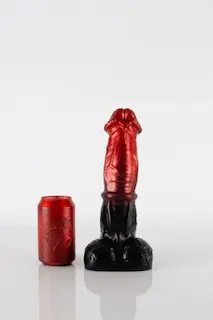 Dildo Twisted Beast Pegasus Demon Blood (Ombre) střední, prémiové silikonové dildo s Vac-U-Lock přísavkou 27,5 x 5,2–6,6 cm
