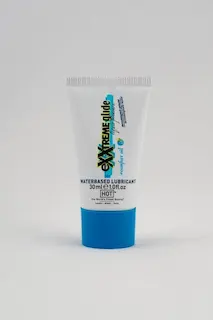HOT eXXtreme Glide – lubrikační gel na vodní bázi s komfortním olejem 30 ml