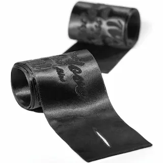 Les Petits Bonbons Pásy na ruce Silky Handcuffs