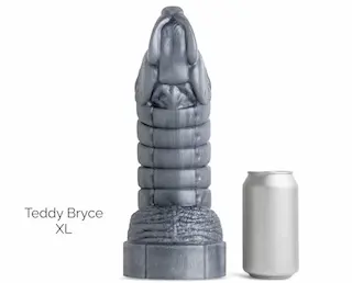 Mr. Hankey’s Toys Teddy Bryce X-Large, prémiové silikonové dildo s Vac-U-Lock 31 x 5,7–9,5 cm