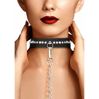 Diamantový obojek se šňůrkou