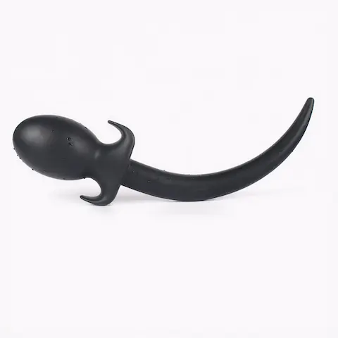 Slave4master Good Boy Black M, silikonový anální kolík – psí ocas 7,5 x 4 cm