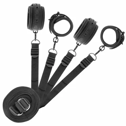 Fetish Submissive poutací set pod matraci