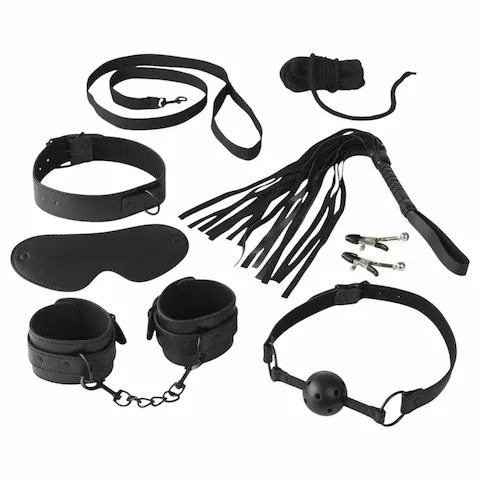 Baseks – sada na bondage s bičíkem a svorkami na bradavky (černá)