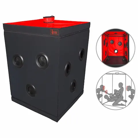 Secretdome – BDSM sex kabina s otvory (černá)