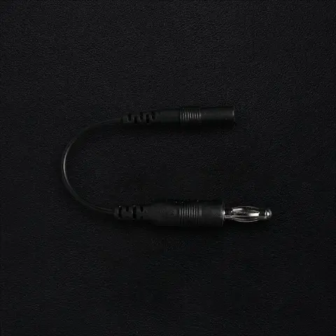 DG-LAB 2mm Pin Female Jack To 4mm Banana Plug, redukce pro připojení elektrod