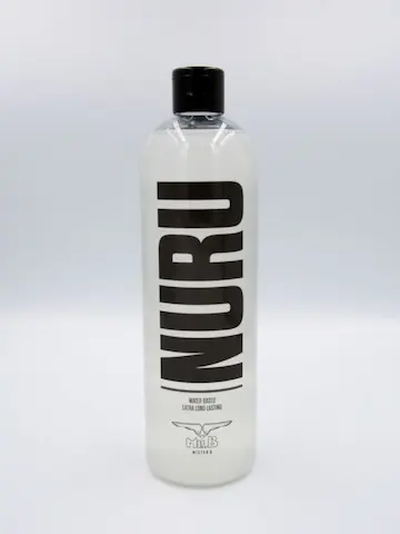 Mister B Nuru 500 ml, lubrikant a masážní gel na vodní bázi
