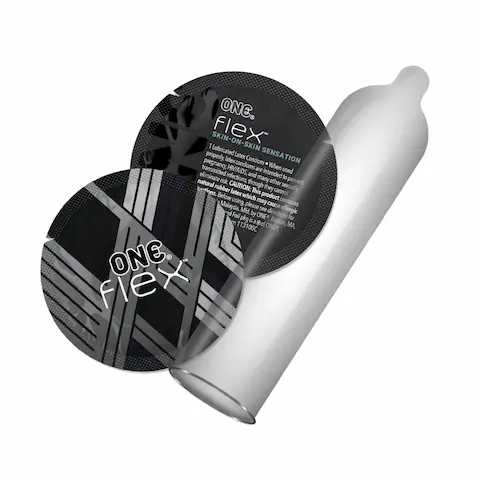 ONE Flex 10 ks, ultratenké latexové kondomy s grafenem a nominální šířka 54 mm