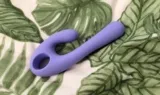 Recenze: Nomi Tang Flex Bi – Levný a ohebný zázrak, který řeší největší problém vibrátorů